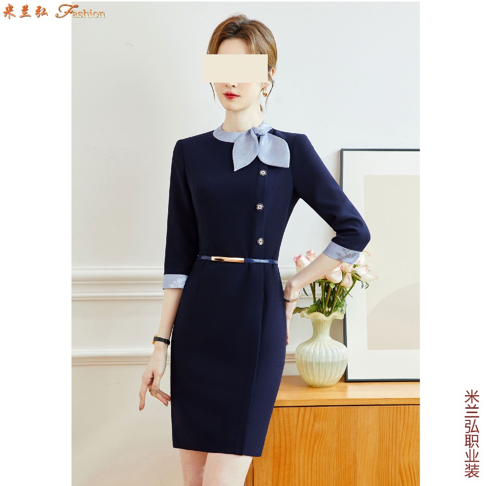 珠宝职业装搭配图片,商场柜台职业装形象搭配图片